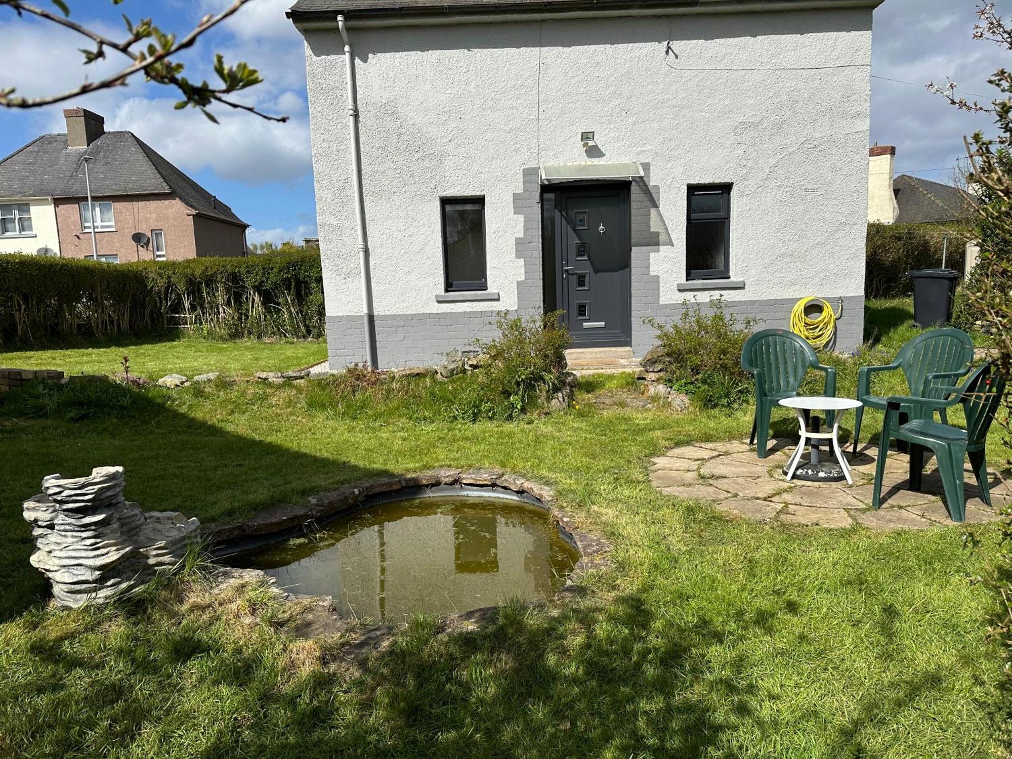 Lovely Countryside Getaway Roslin Exterior photo