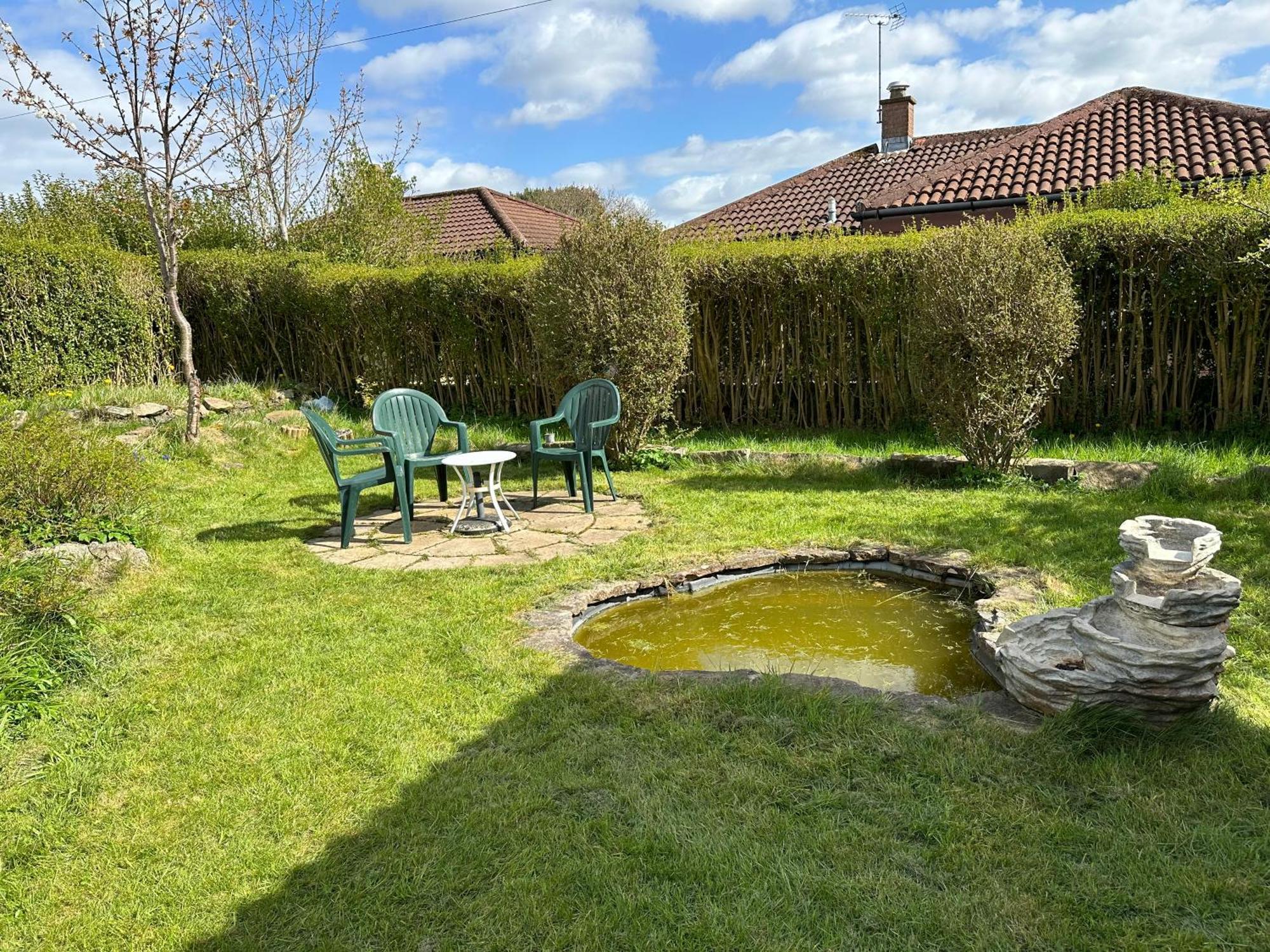 Lovely Countryside Getaway Roslin Exterior photo